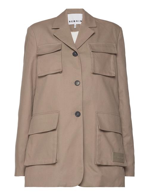 Se REMAIN Birger Christensen Canvas Pocket Blazer REMAIN Birger Christensen Beige ved Booztlet