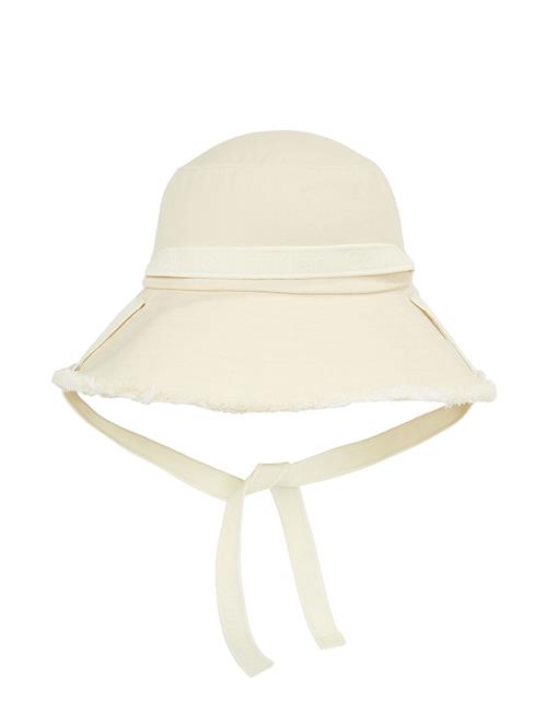 Se Calvin Klein Logo Strap Wide Brim Canvas Hat Calvin Klein Beige ved Booztlet