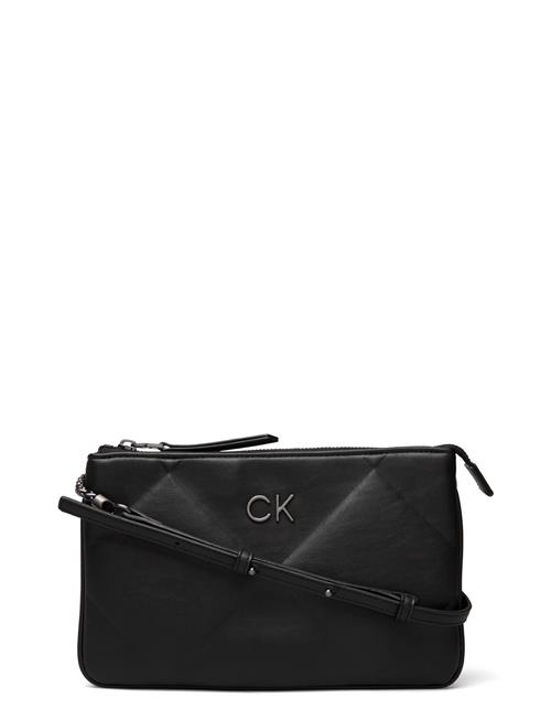 Se Calvin Klein Re-Lock Quilt Crossbody Calvin Klein Black ved Booztlet