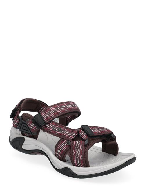 Se CMP Hamal Wmn Hiking Sandal CMP Burgundy ved Booztlet