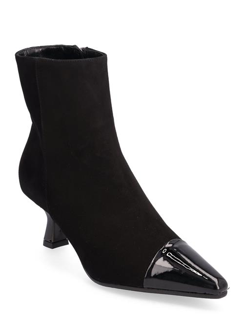 Apair Tip Low Bootie Apair Black