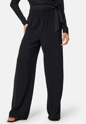 Se BUBBLEROOM Matilde Regular Trousers Black S ved Bubbleroom