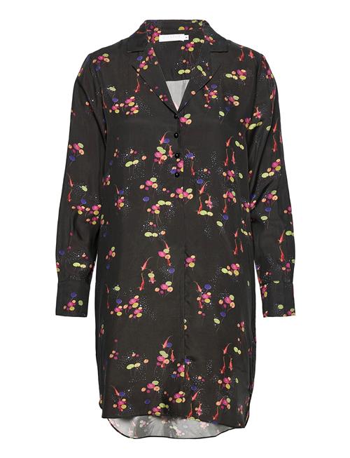 Dress In Carp Print W. Revert Detai Coster Copenhagen Black