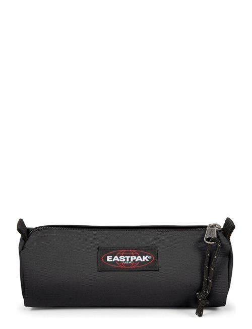 Se Eastpak Benchmark Single Eastpak Black ved Booztlet