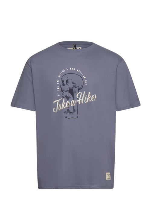 Se Fat Moose Hike Tee Fat Moose Blue ved Booztlet