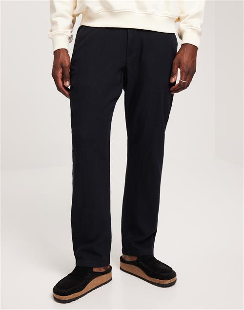 Se Selected Homme SLH196-Straight-Brody Linen Pant Ex Hørbukser Black ved NLY Man