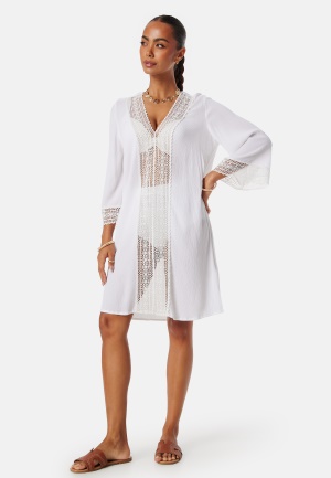 Se BUBBLEROOM Structured Beach Dress White 40/42 ved Bubbleroom