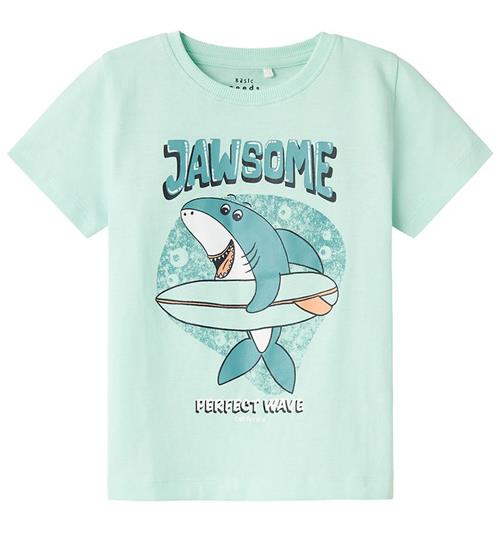 Se Name It Name It T-shirt - NmmVictor - Yucca/Jawsome ved KidsWorld