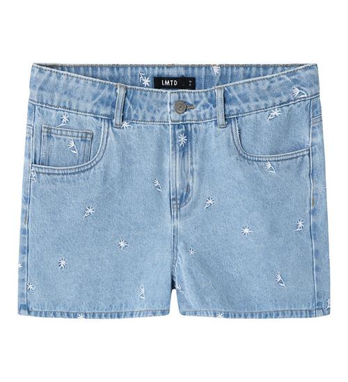 Se LMTD LMTD Shorts - NlfEmbizza - Light Blue Denim m. Blomster ved KidsWorld