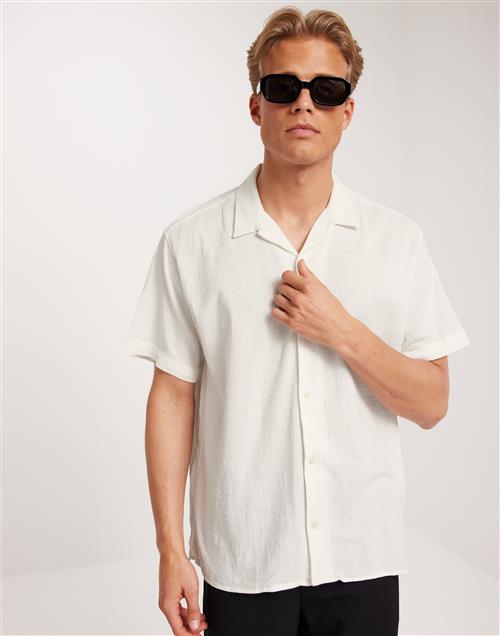 Jack & Jones Jorluke Crinkle Resort Shirt Ss Sn Kortærmede skjorter Cloud Dancer