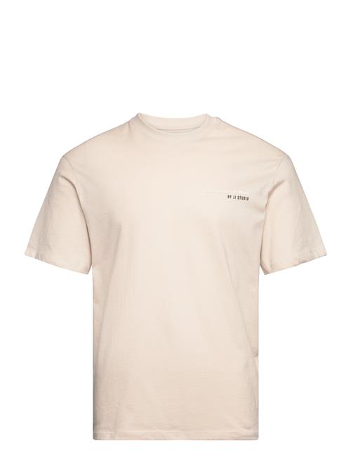 Se Jack & Jones Jjclift Tee Ss Crew Neck Jack & J S Cream ved Booztlet