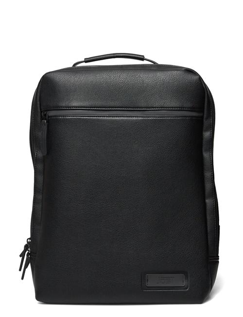 Se JOST Riga Daypack Backpack JOST Black ved Booztlet