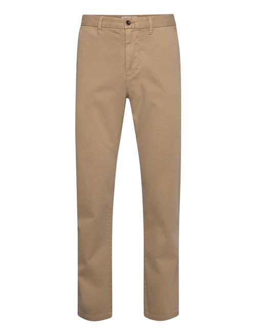 Se GANT Reg Dobby Structure Chinos GANT Beige ved Booztlet