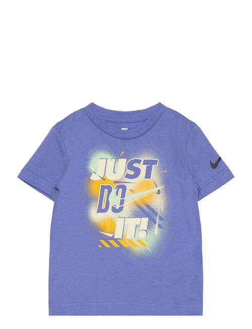 Se Nike Nkb Jdi Energy Ss Tee Nike Blue ved Booztlet