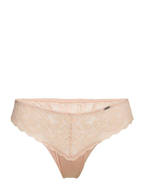 Se Brief Colin Thong Low Fashion Lindex Cream ved Booztlet