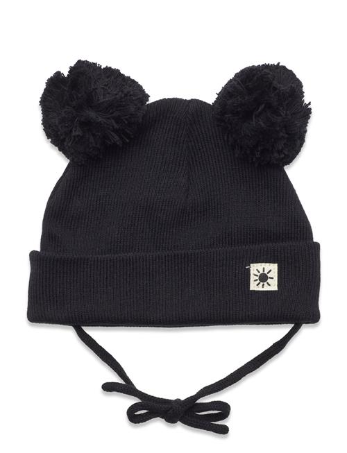 Se Lindex Cap Knitted Pom Pom Lindex Black ved Booztlet