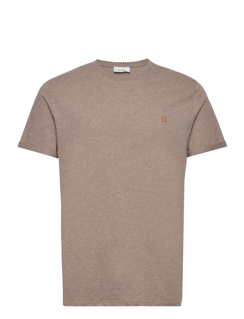 Se Les Deux Nørregaard T-Shirt - Seasonal Les Deux Beige ved Booztlet