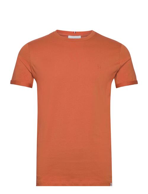 Se Les Deux Nørregaard T-Shirt - Seasonal Les Deux Orange ved Booztlet