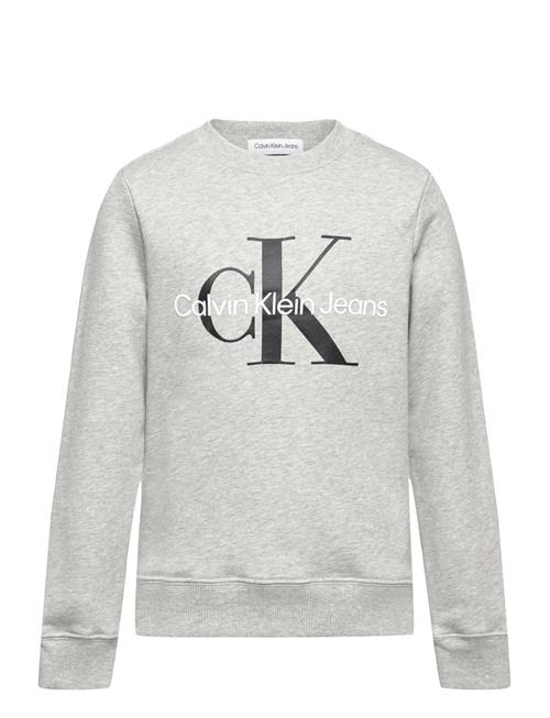 Se Calvin Klein Ck Monogram Terry Cn Calvin Klein Grey ved Booztlet