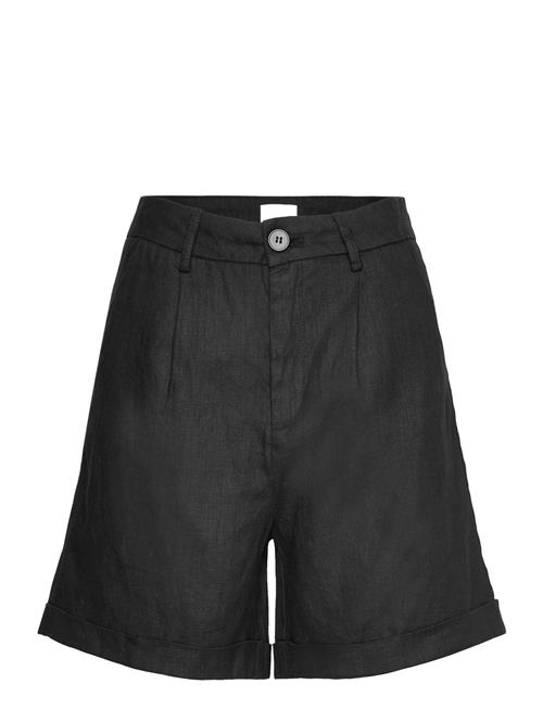 Se Dana Shorts Creative Collective Black ved Booztlet