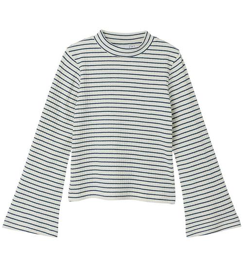 Se Name It Bluse - Rib - Cropped - NkfKalone - Jet Stream/Dark Deni ved KidsWorld