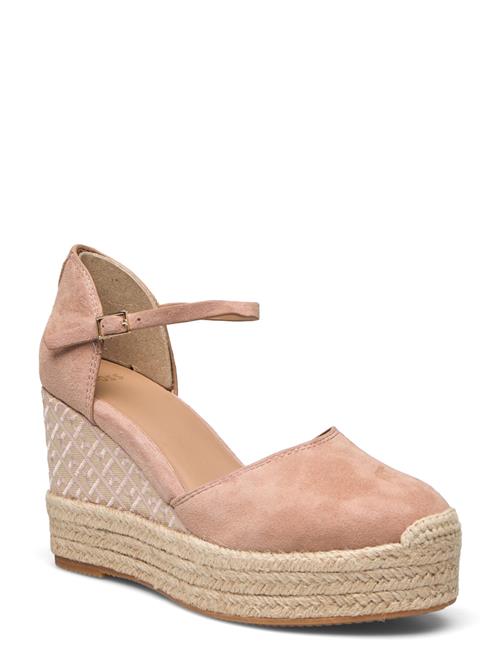 BOSS Madeira_Wedge_Sdcveb BOSS Beige