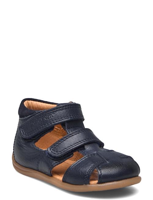 Se Pom Pom Starters™ Two Velcro Sandal Pom Pom Navy ved Booztlet