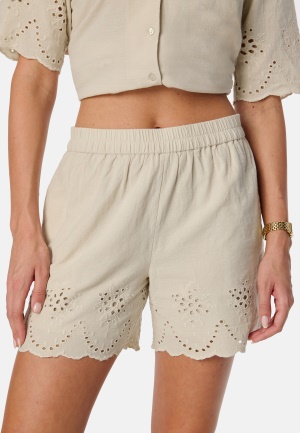 Pieces Pcalmina Embroidery Shorts Birch L