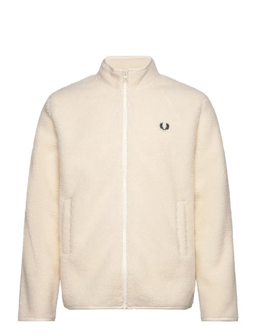 Se Fred Perry Zip Borg Fleece Fred Perry Cream ved Booztlet