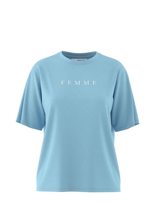 Se Selected Femme Slfvilja Ss Printed Tee W Noos Selected Femme Blue ved Booztlet