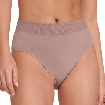 Sloggi Trusser EVER Infused Aloe High Waist Brief Lyserosa Medium Dame