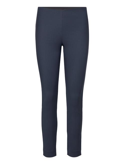 Se Peak Performance W Grace Narrow Pants-Blue Shadow Peak Performance Navy ved Booztlet