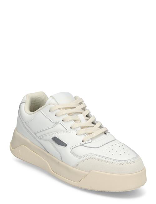 Se ARKK Copenhagen Dinasty White Cream - Men ARKK Copenhagen White ved Booztlet