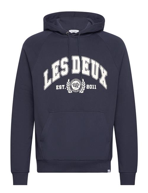 Se Les Deux University Hoodie Les Deux Blue ved Booztlet