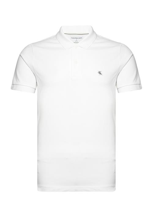 Se Calvin Klein Jeans Ck Embro Badge Slim Polo Calvin Klein Jeans White ved Booztlet