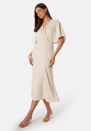 Se Bubbleroom Occasion Wrap Satin Midi Dress Champagne 36 ved Bubbleroom