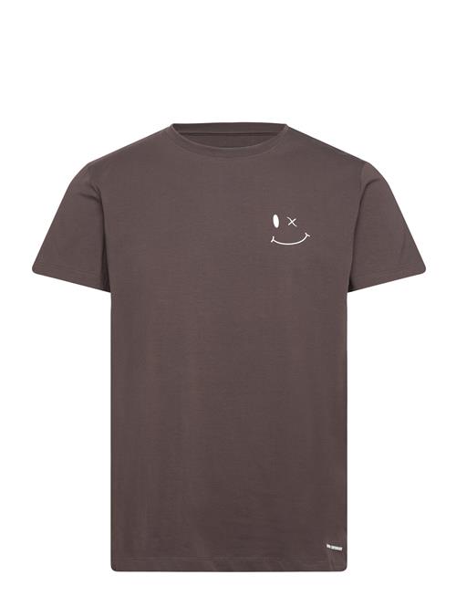 Se Clean Cut Copenhagen Patrick Organic Tee Clean Cut Copenhagen Brown ved Booztlet