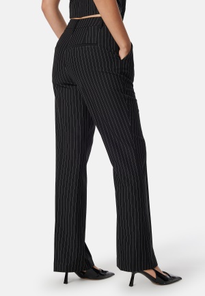 Se BUBBLEROOM Flared Suit Pants Black/White 34 ved Bubbleroom