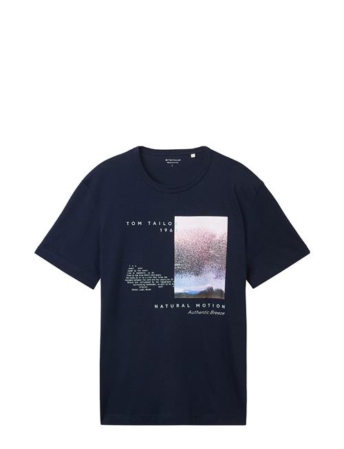 Se Tom Tailor T-Shirt With Photoprint Tom Tailor Navy ved Booztlet