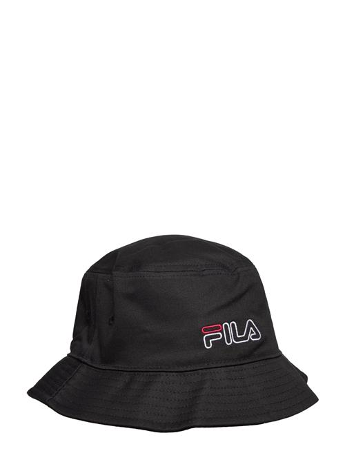 Se FILA Kuno Bucket Hat FILA Black ved Booztlet