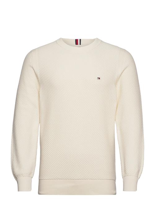 Se Tommy Hilfiger Oval Structure Crew Neck Tommy Hilfiger Cream ved Booztlet