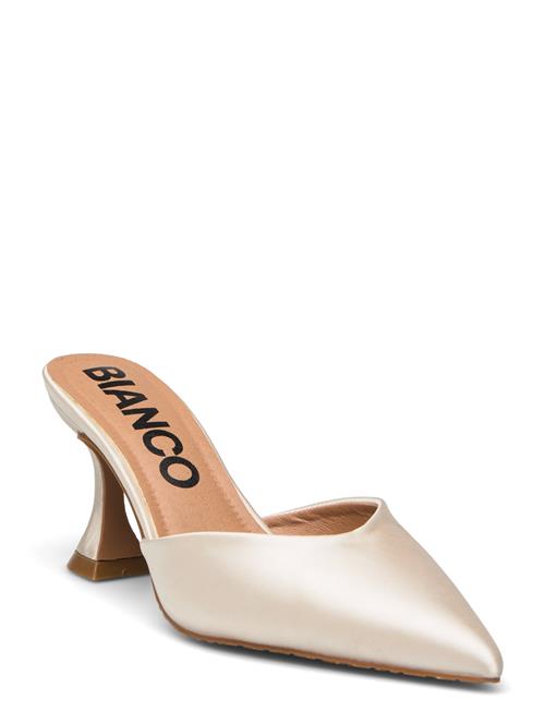 Se Bianco Biaglam Mule Satin Bianco White ved Booztlet