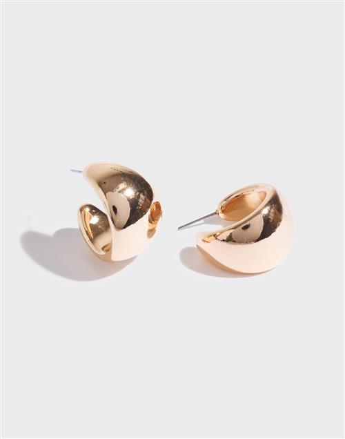 Se Nelly - Guld - Chunky Hoops ved Nelly