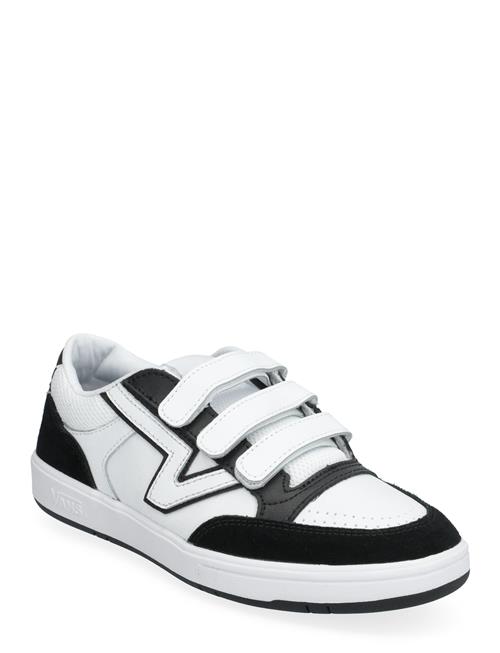 Se VANS Lowland Cc V VANS White ved Booztlet