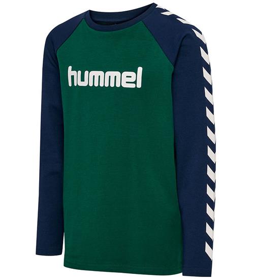 Se Hummel Bluse - hmlBOYS - Rain Forest ved KidsWorld