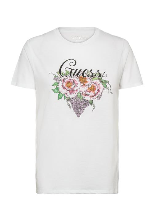 Se GUESS Jeans Ss Grape Vine Logo Easy Tee GUESS Jeans White ved Booztlet