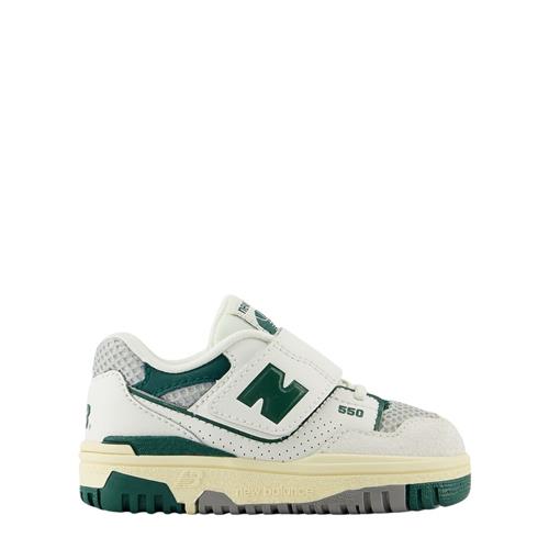 Se New Balance 550 Baby Sneakere Marsh Green | Grønn | 24 EU ved Babyshop