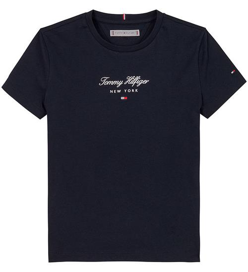 Se Tommy Hilfiger T-shirt - NYC Foil - Desert Sky ved KidsWorld