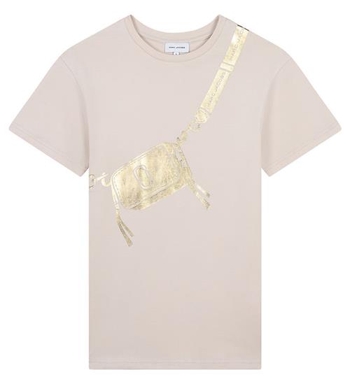 Se Little Marc Jacobs Little Marc Jacobs Kjole - Sand/Guld m. Taske ved KidsWorld