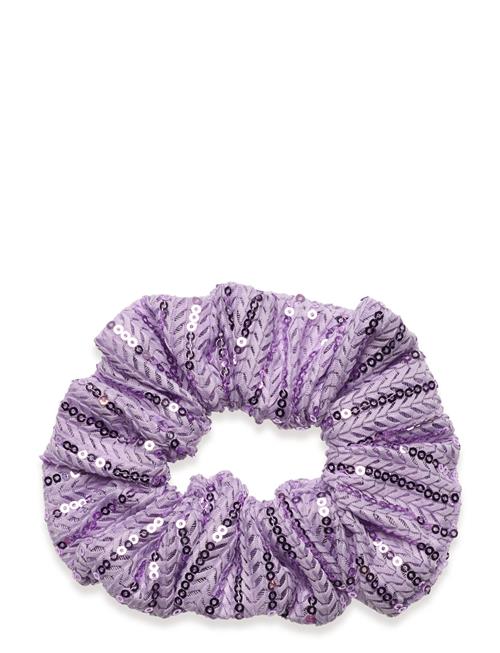 Se STINE GOYA Sgscrunchie, 2020 Structured Sequin STINE GOYA Purple ved Booztlet